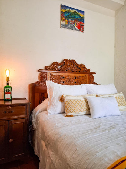"Casa Blanca" Stay in Antigua Guatemala