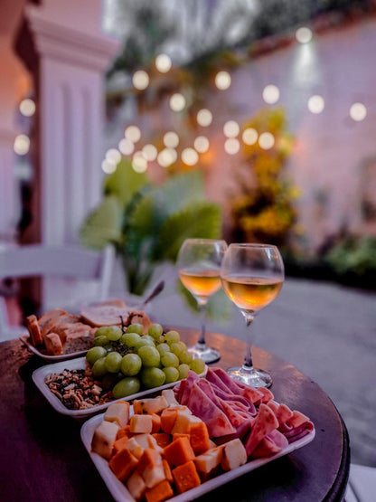 "Casa Blanca" Stay in Antigua Guatemala