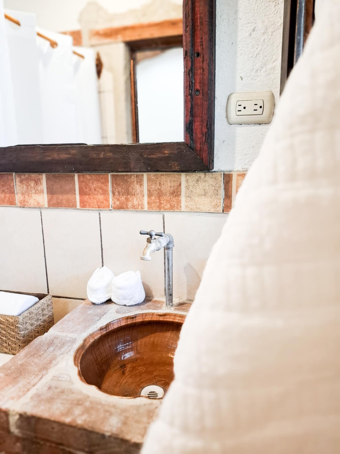 "Casa Blanca" Stay in Antigua Guatemala